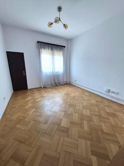 Apartament de închiriat | Aviatorilor | Vilă consolidată și renovată