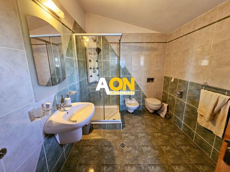 Casa 8 camere, S+P+1, teren 1377 mp, zona Schit