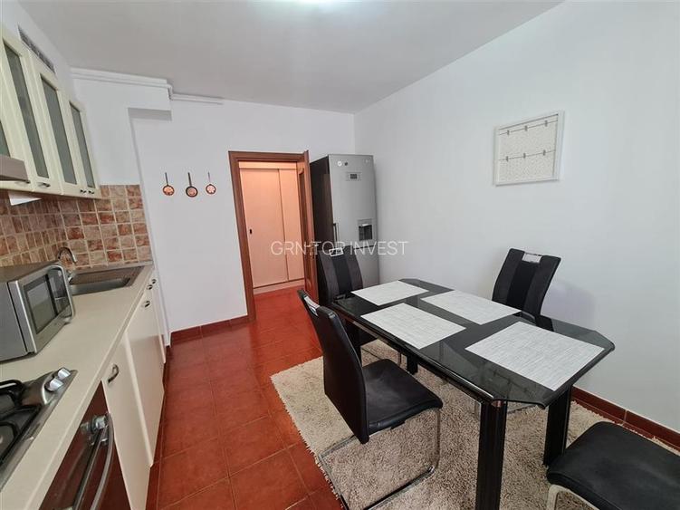 Apartament 3 camere 2 bai si 2 balcoane zona Centrala - 3