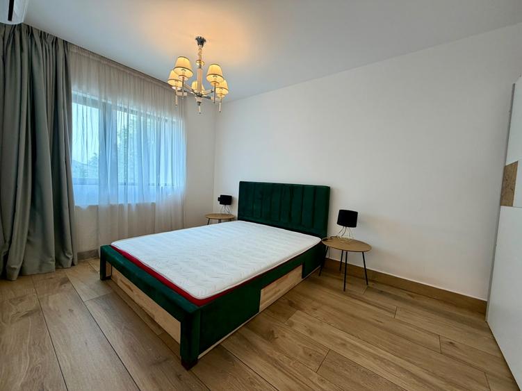 Apartament 2 camere- LOC DE PARCARE- DOMENII- 1 MAI