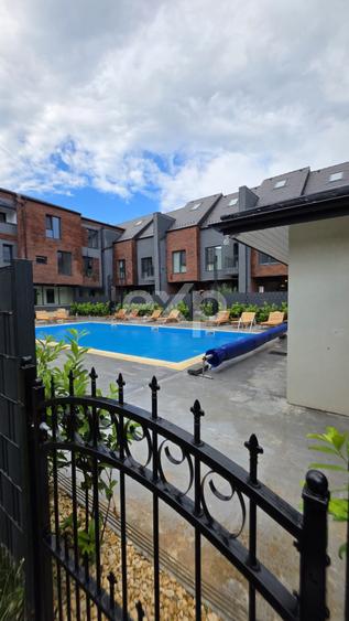 Tunari -3 dormitoare | 4 băi | 2 livinguri | terasă+piscina | 180 mp | mobilată