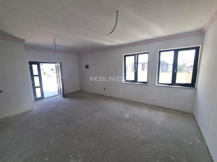 Duplex P+E Nou, 115 mp utili, 271 mp teren, bucătărie separată, terasă - 5