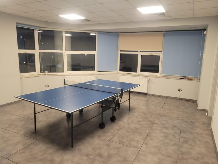 Inchiriez spatiu birouri, clinica, sau alte activitati cu publicul