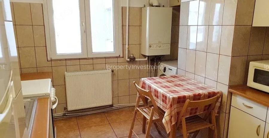 Închiriere Apartament 3 camere în Victoriei - 5