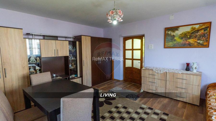 Casa si teren de vazare in Miresu Mare, oferta speciala - 8