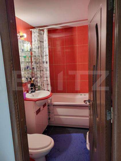 Apartament 3 camere, 67 mp, zona Nicolina