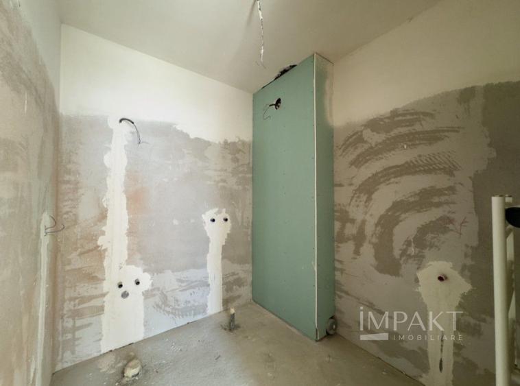 Apartament 3 camere, semifinisat, zona Iulius Mall!