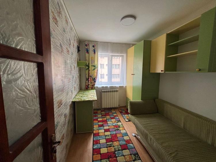 Apartament 3 Camere | Curcubeu | Etaj 2 | 98,000 € (neg)