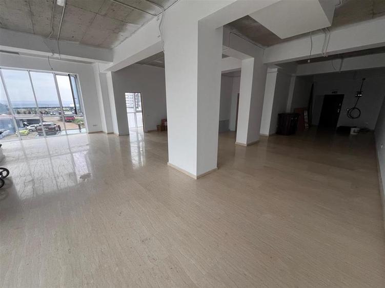 Inchiriere - Copou - Spatiu comercial 108mp Azimut