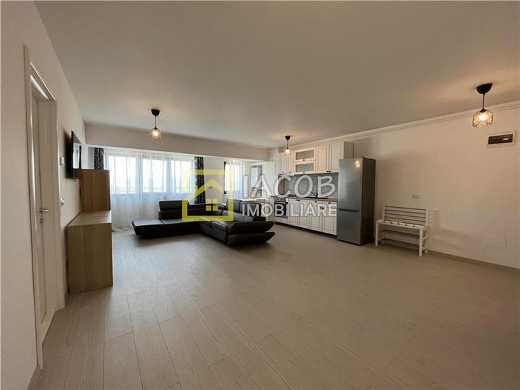Apartament 3 camere, Str. Vadul Bistritei, Bacau