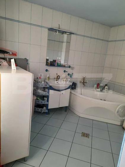 Casa de vanzare - 218 mp utili si 470 mp teren - Bardesti - 10