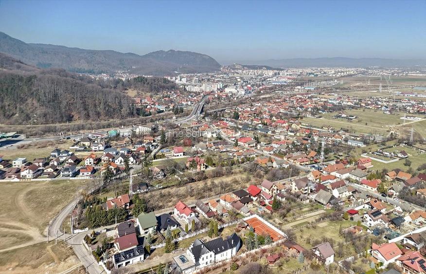 Casă spațioasă cu 2 corpuri și teren generos – zona Bunloc - 18