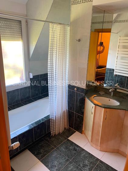 Iancu Nicolae - str. Serban Cantacuzino P+1ET+M , 6 camere - 3