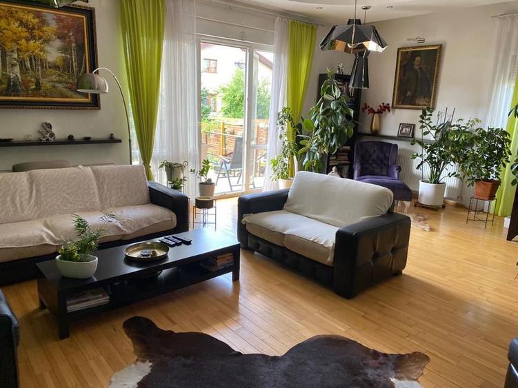 Casa de Vanzare 8 Camere   Pipera- Padurea Baneasa