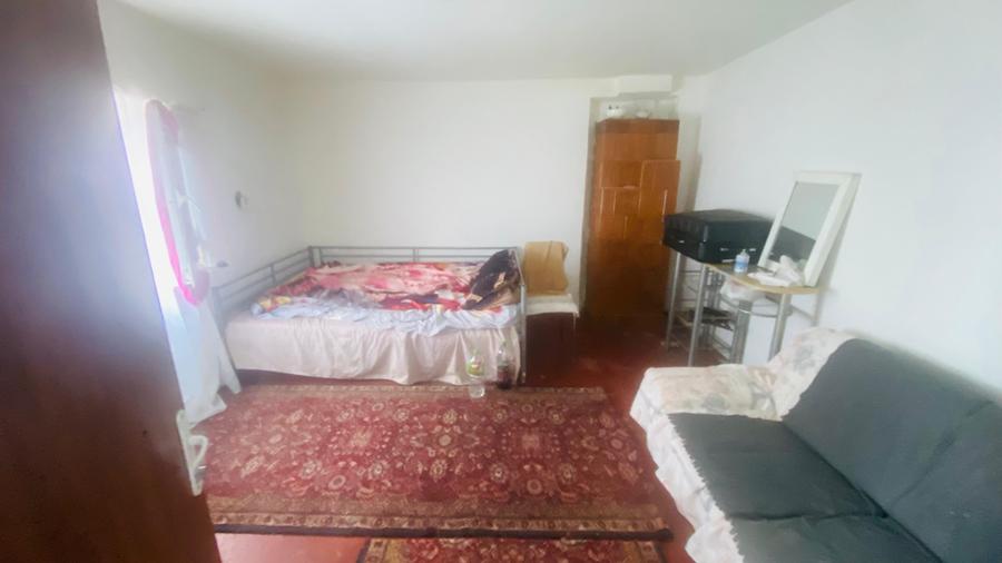 Km 5 - casa 4 camere , teren 250 mp