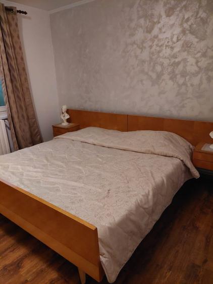 Apartament 4 camere, 100 mp, zona 1 Mai aproape de facultatea de Medicina