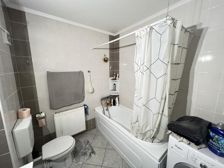 2-Camere-Decomandate-Etaj 1-60mp-Utili-Balcon-Parcare-Mobilat-Utilat