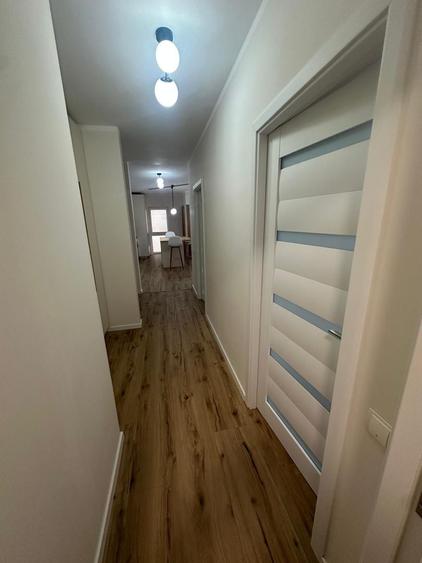 De inchiriat apartament 3 camere, bloc nou