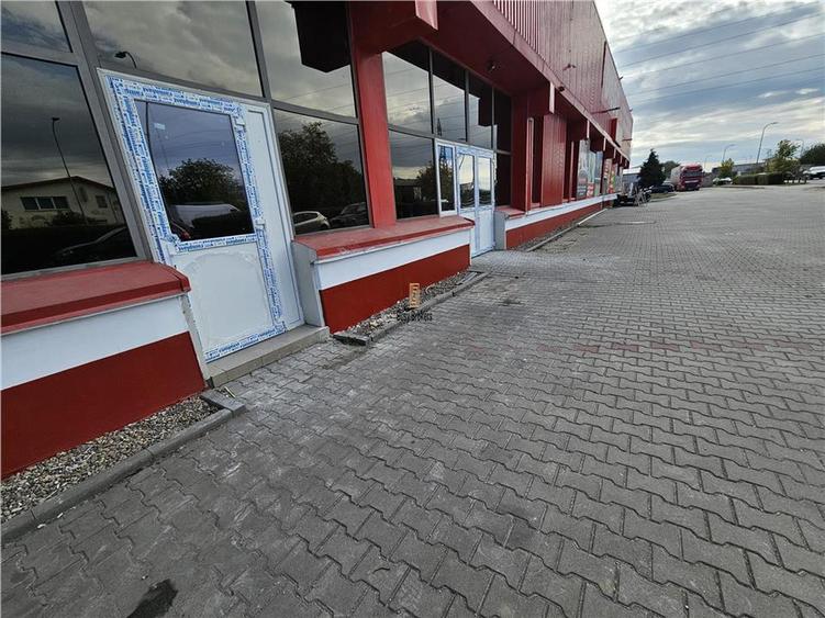 Spatiu Comercial - 900 mp - Showroom - Depozitare