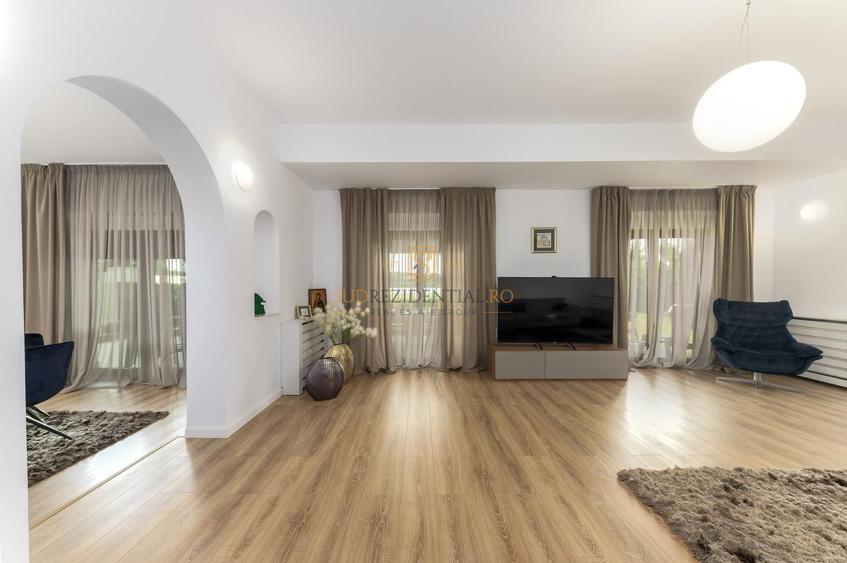 Proprietate premium pe Lacul Snagov – Vila individuala cu piscina