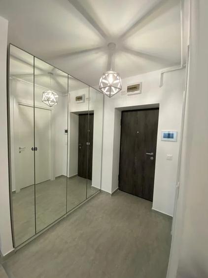 Garsoniera | Hils Pallady | Loc parcare | Balcon | Metrou | AC