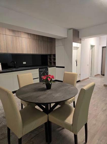2 Camere | Floreasca | Prima Inchiriere | Etaj 2 | Inclazire pardoseala |