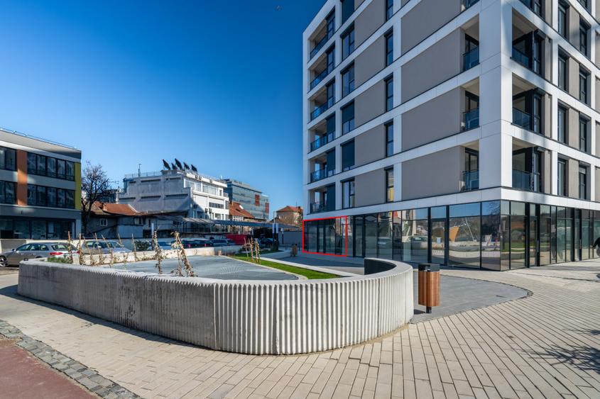 Spațiu Premium Vitrat 88 mp – Nord One, zona Piața 700