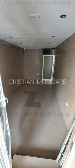 TOTUL NOU! Spatiu comercial, Calea Galati, balcon cu vitrina, SPATIOS! - 6