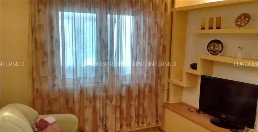 Apartament de închiriat cu 3 camere, zona Icil - 4