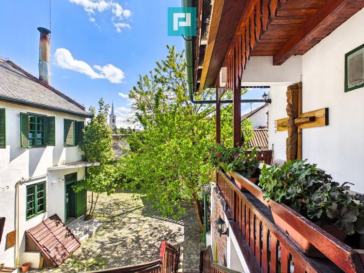 Pensiune 18 Camere cu Restaurant - Cetatea Oradea