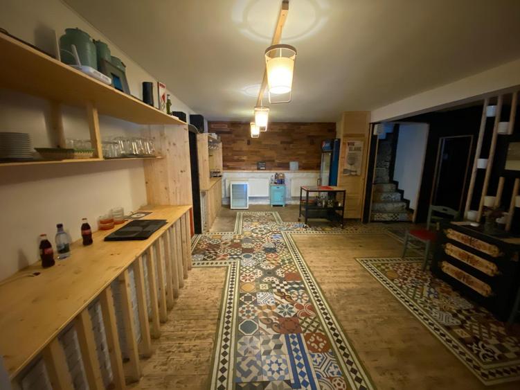 Restaurant complet echipat de inchiriat Crangasi – 370 mp