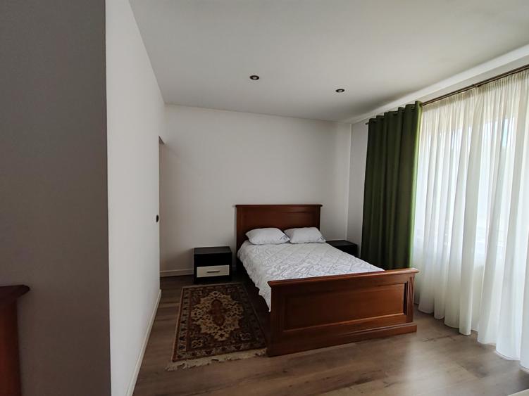 Apartament 2 camere in bloc vila zona AFI