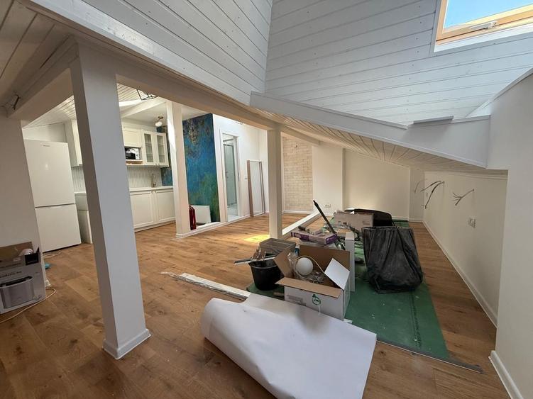 Apartament 4 camere în vilă I Cotroceni I Renovat complet I