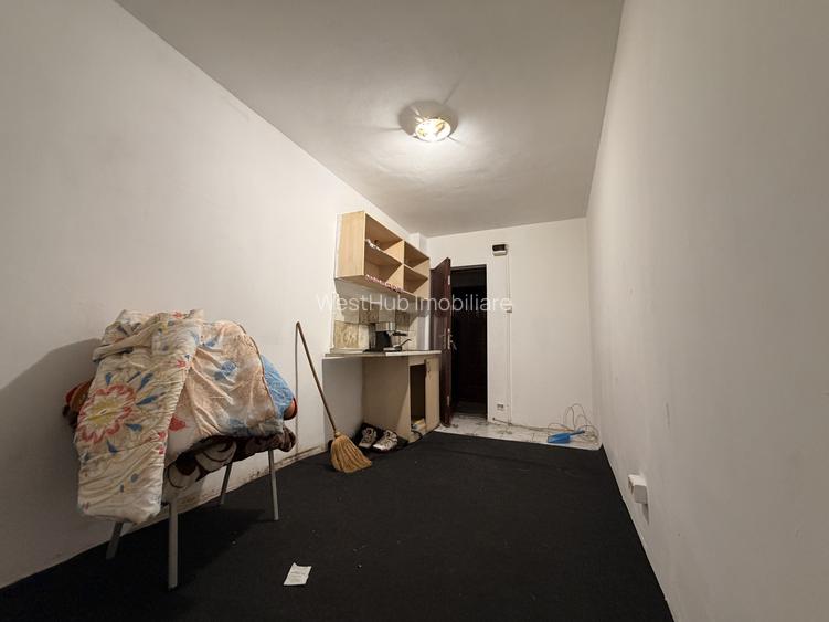 Garsoniera 12 mp, etaj 3  ideala pentru investitie - Buziasului - 2