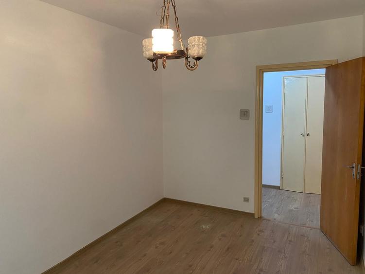Tineretului | 2 Camere Decomandat | Renovat | Etaj 3/8