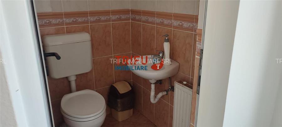 Spatiu comercial 4 camere de vanzare in Cetate - 7