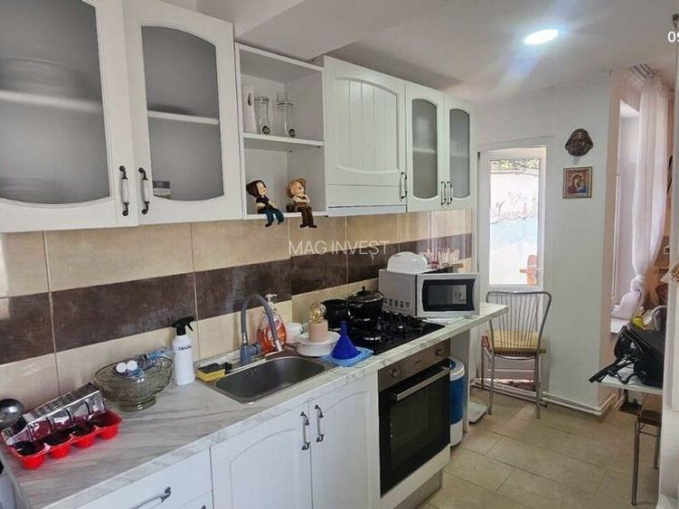 Casă + terasa, 50 mp  - zona centrala - Grădina Publică -58000 euro - 4