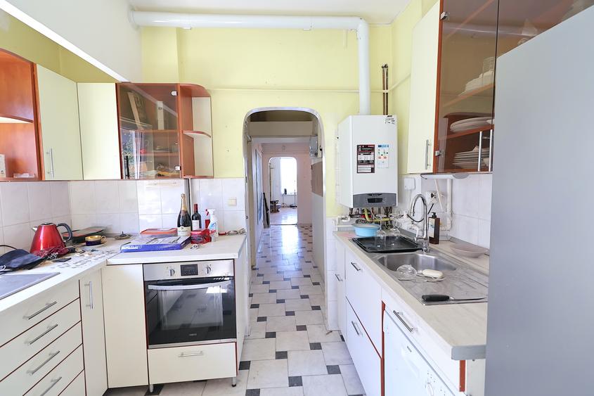 Penthouse în stil Art Deco cu terasă deasupra Parcului Cișmigiu