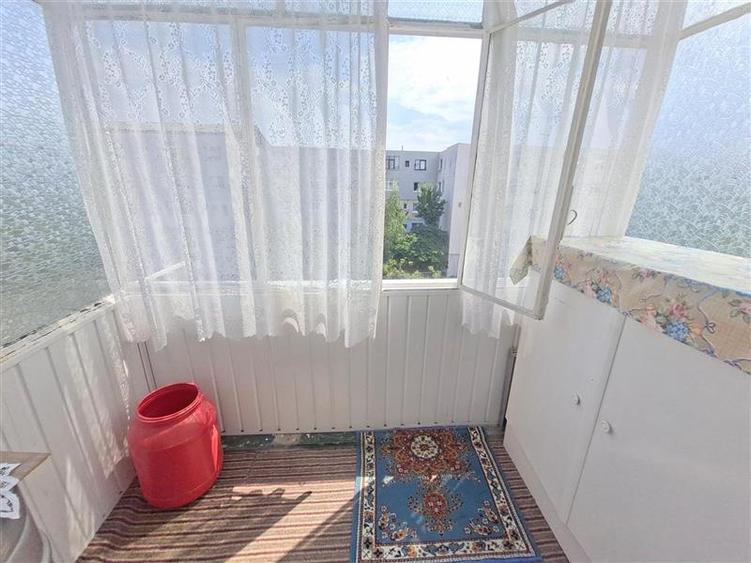 Apartament 3 camere, mobilat si utilat, zona Mioritei