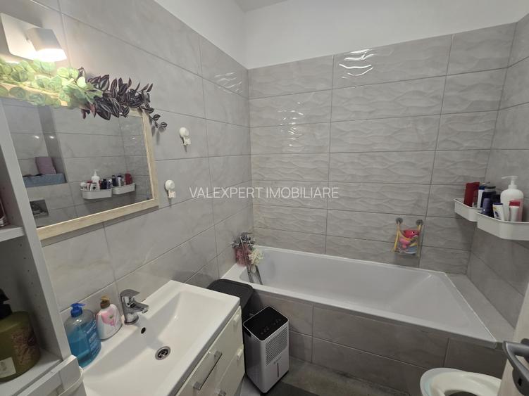 Grand Kristal Residence,2 cam,dec,60 mp,centrala proprie,loc parcare,mob/utilat - 4