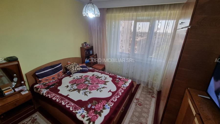 Casa de cultura-apartament 3 camere decomandat cu gaze - 9