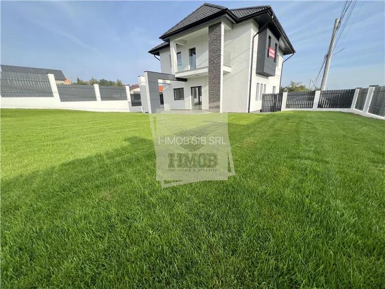Casa moderna 5 camere 2 bai teren 498 mp 4 parcari 10 km de Sibiu - 13