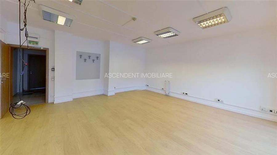 Tur LIVE! Spatiu birouri, renovat, Centrul Civic, Brasov. - 17