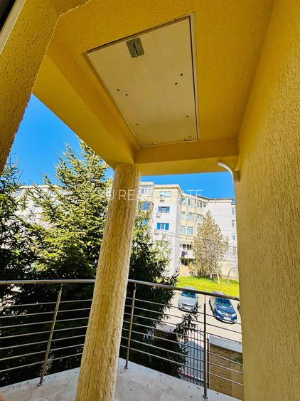 VILĂ MODERNĂ DE COLECȚIE P+1 NAVODARI LUX & CONFORT COMISION 0% - 21