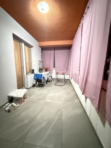 Apartament 2 camere, decomandat, cu dressing si balcon de 20 mp - Giroc - 8