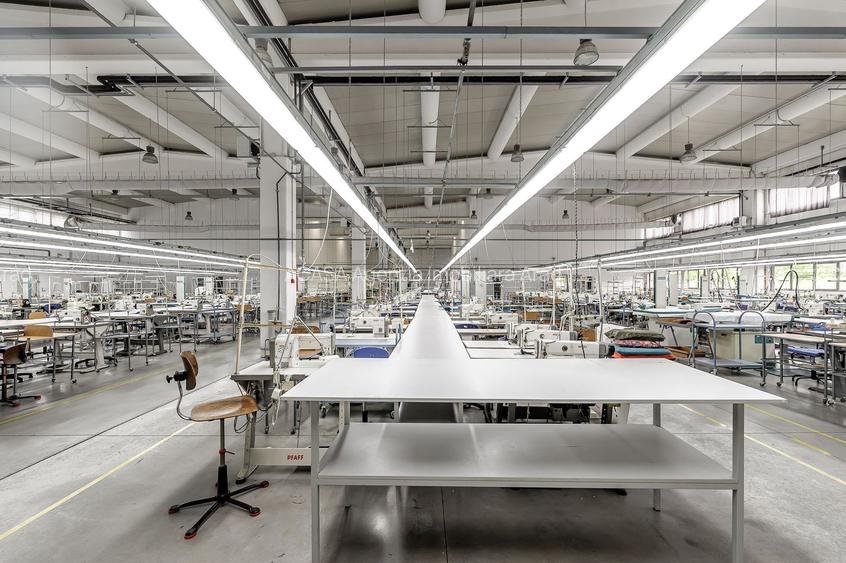 Hală de producție și depozitare cu birouri în Arad - 3