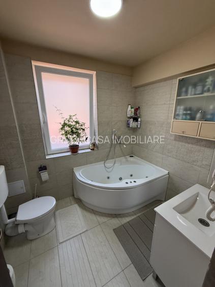 Casa alipită, 208mp utili, 304mp teren, zona PETROM, Baciu - 12