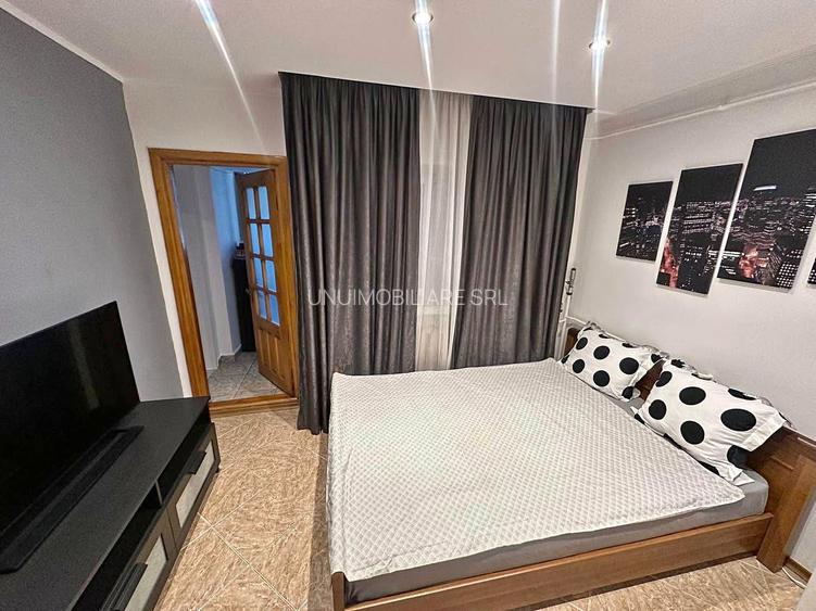 Garsoniera transformata in 2 camere Zona Centrala - parter - 44 mp - 5