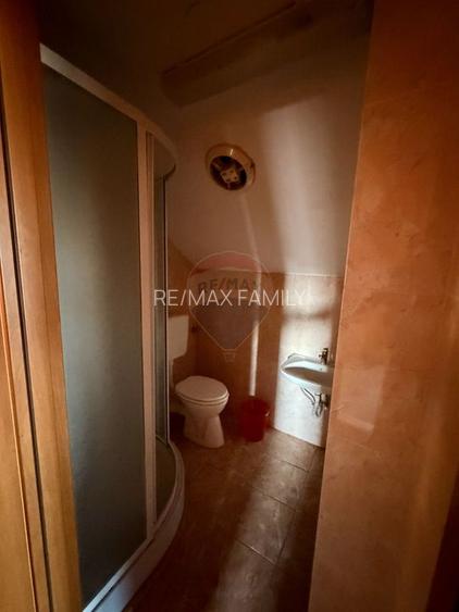 Casă / Vilă 8 camare cartier Beverly Hills Sanmartin - 32