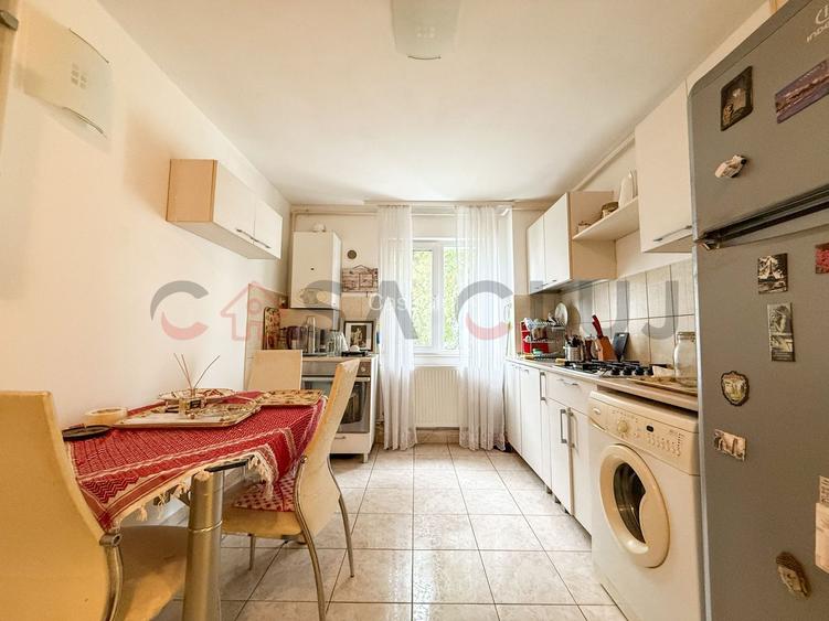 Apartament cu 3 camere, Zona Piata Hermes, comision 0% - 5